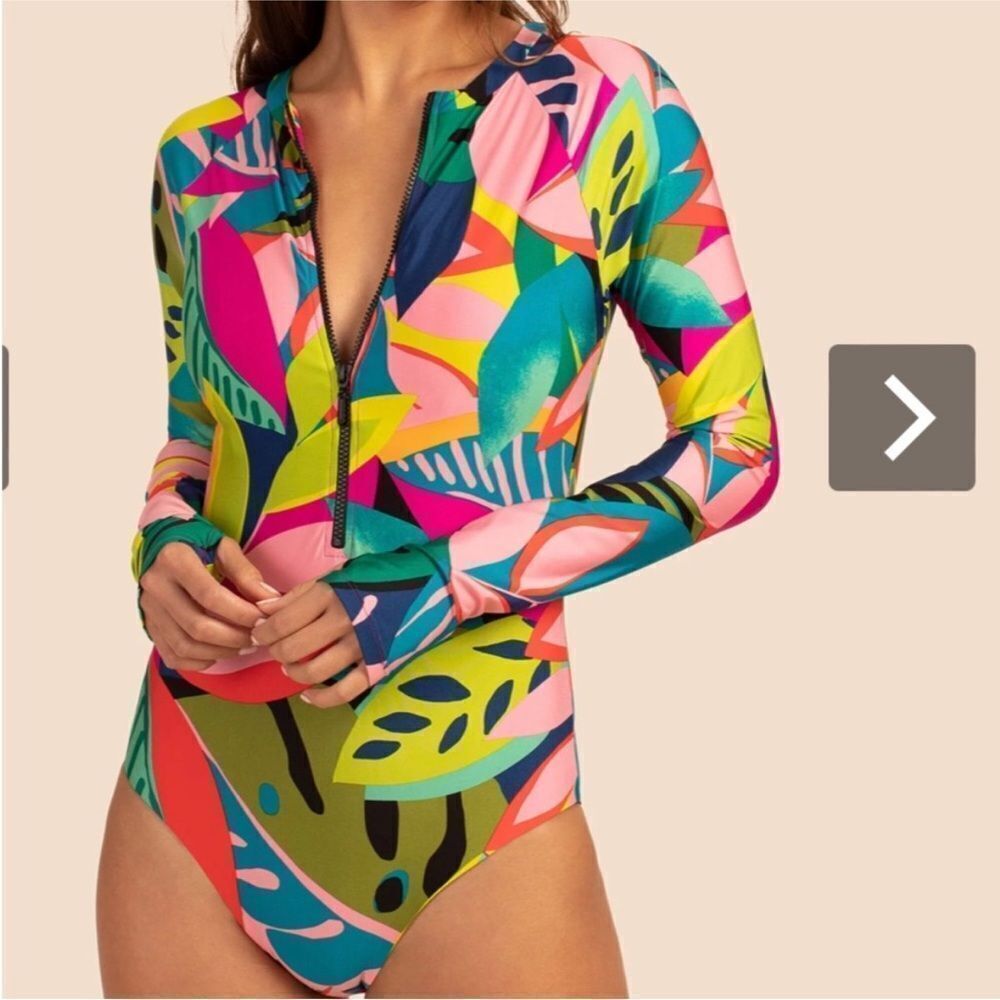 Trina Turk Rainforest open back rash guard bathing suit one piece L large